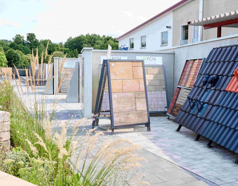 Inspirationsmöglichkeiten zur Terrassengestaltung bei Hof